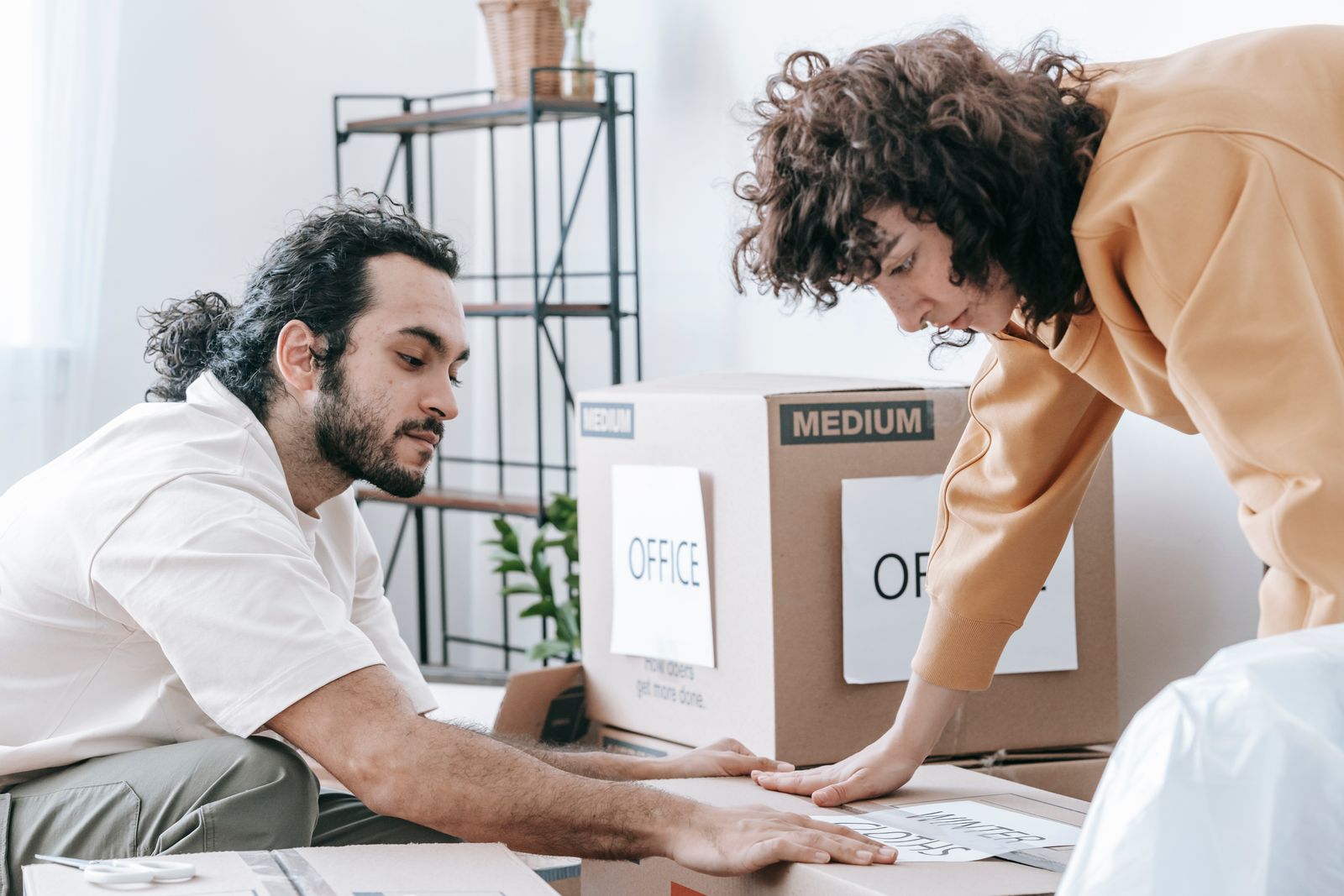 Commercial and office moving detail